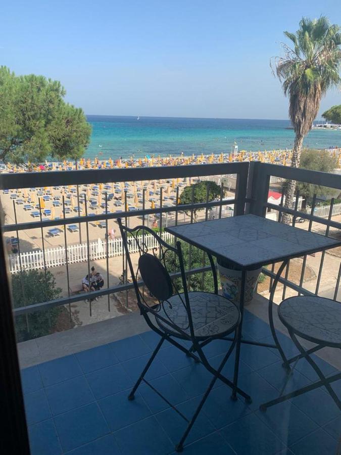 Rocca Mondello Rooms, Beach And Sea Палермо Екстериор снимка